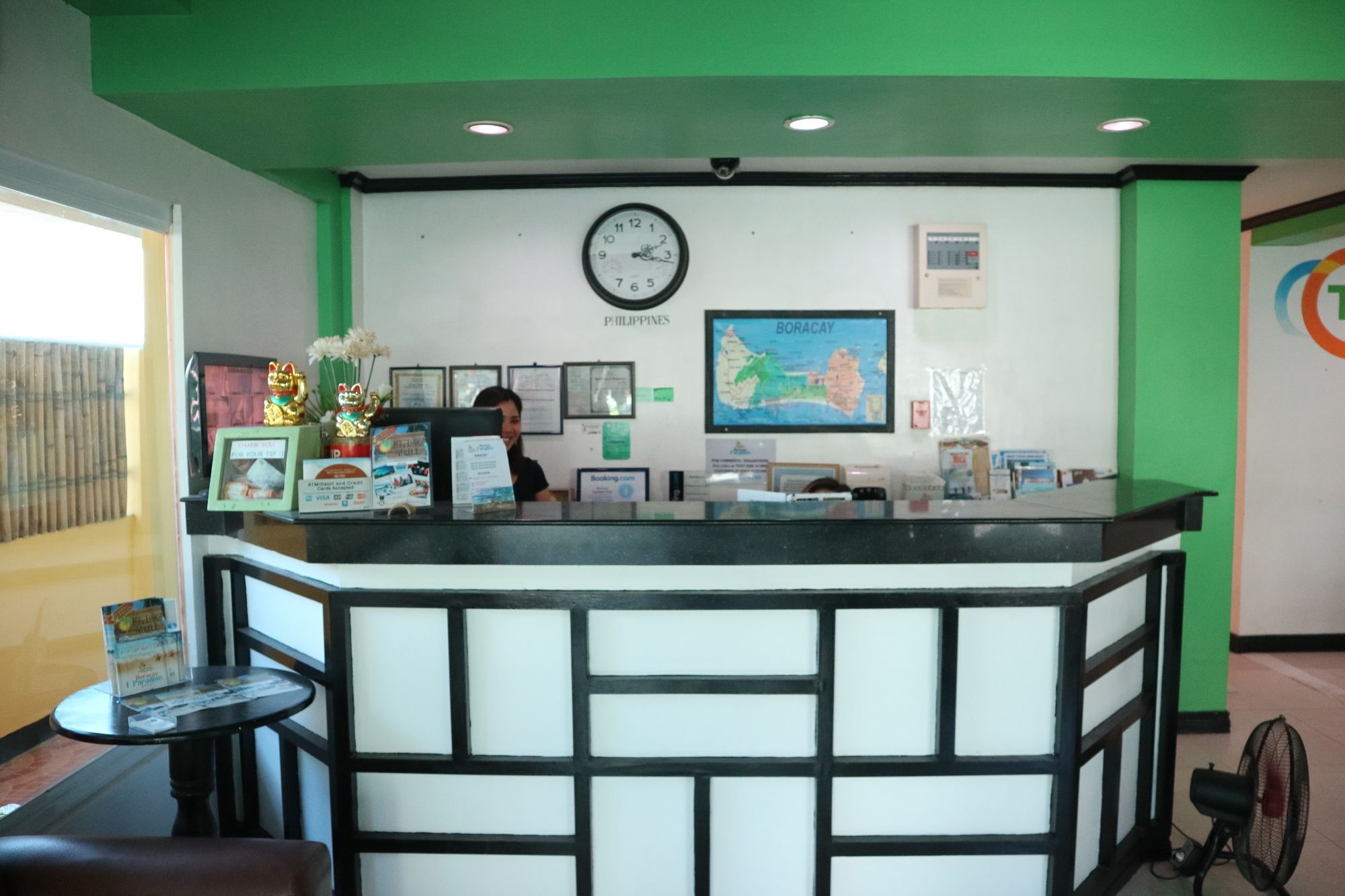 Avana Hills Boracay Liltime Deluxe Suite Balabag  Luaran gambar